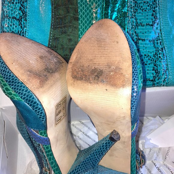 ALDO peep platform stiletto w/matching clutch - Picture 6 of 6